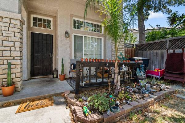 1422 Greenwillow WAY, Tracy, CA 95376