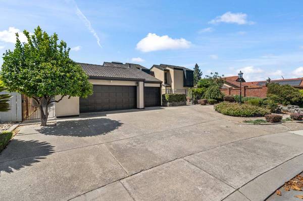 4456 Mallard Creek CIR, Stockton, CA 95207