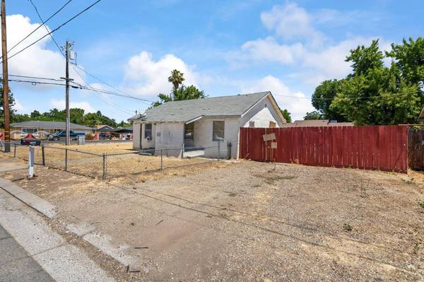 1368 N Newport AVE, Stockton, CA 95205