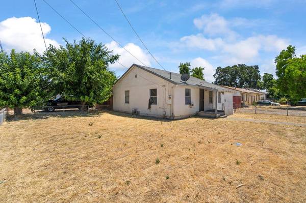 1368 N Newport AVE, Stockton, CA 95205