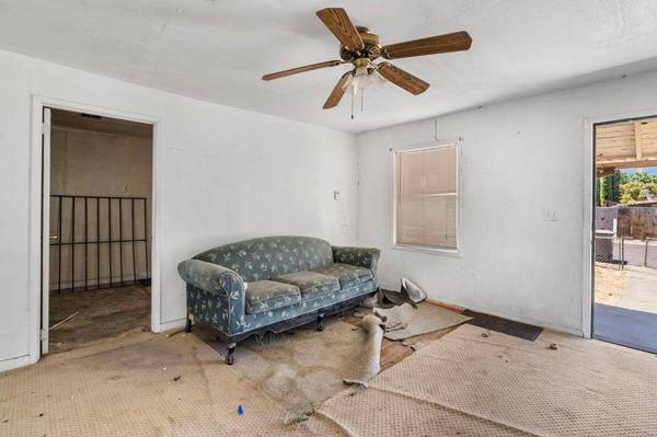 1368 N Newport AVE, Stockton, CA 95205