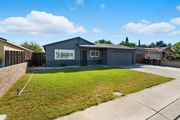 16280 Julie LN, Lathrop, CA 95330