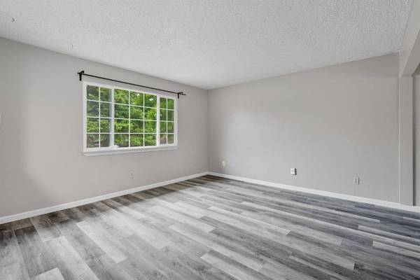 327 Arc AVE, Stockton, CA 95210