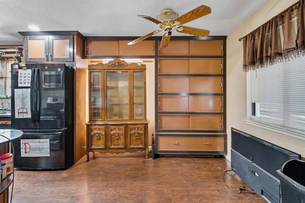 1511 Elmwood AVE, Stockton, CA 95204