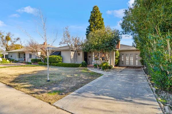 412 N Santa Cruz AVE, Modesto, CA 95354