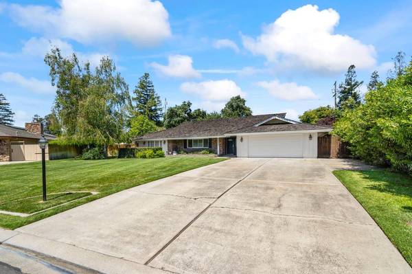 2433 Broadridge WAY, Stockton, CA 95209