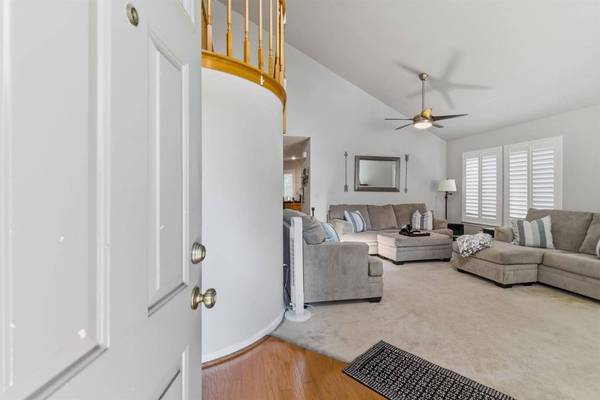 1608 Bonaire CIR, Stockton, CA 95210