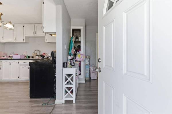 1446 Rhode Island AVE, Stockton, CA 95205