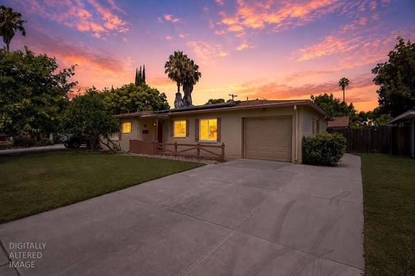 2439 W De Ovan AVE, Stockton, CA 95204