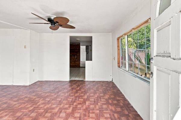 1827 N Sutro AVE, Stockton, CA 95205