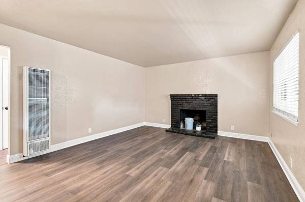 1707 W Swain RD #3, Stockton, CA 95207