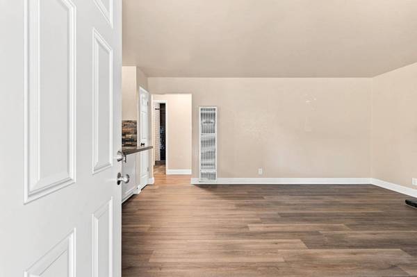 1707 W Swain RD #3, Stockton, CA 95207