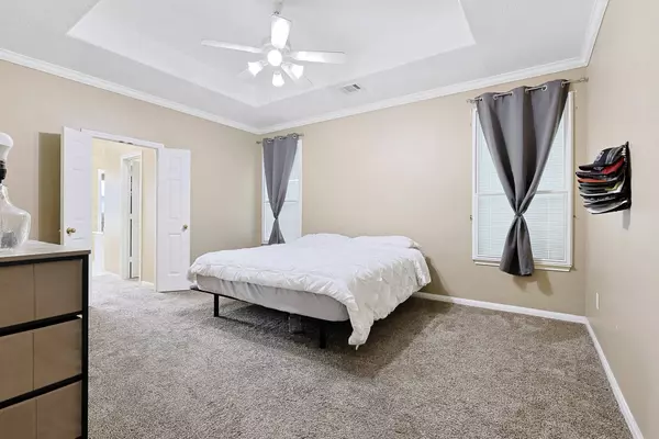 5710 Shady Hollow CT, Rosharon, TX 77583