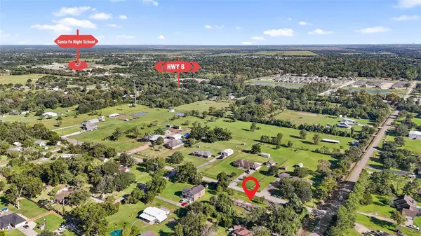 4518 S Elm AVE, Santa Fe, TX 77517