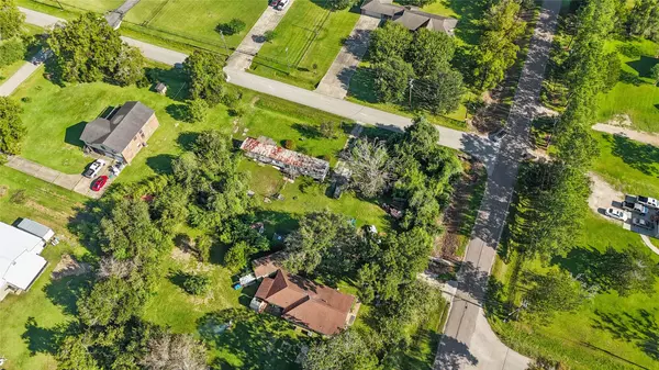 4518 S Elm AVE, Santa Fe, TX 77517