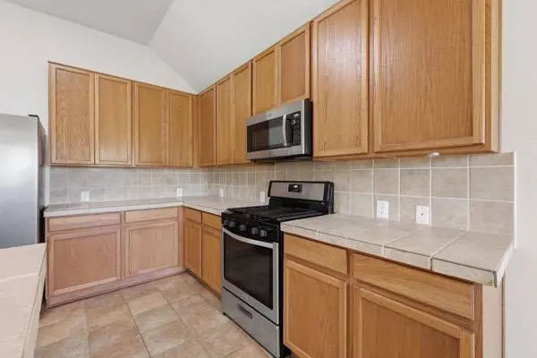 2607 Sun Cove LN, Pearland, TX 77584