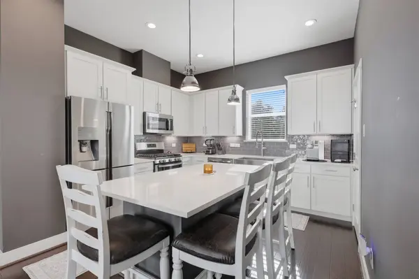 728 W Donovan ST, Houston, TX 77091