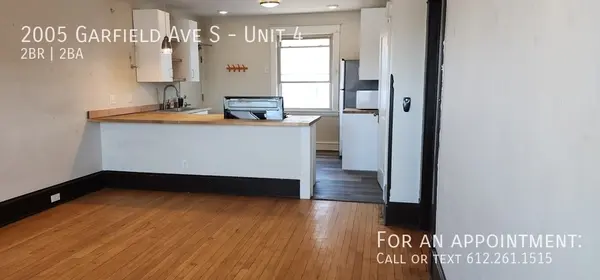 2005 Garfield Ave #4, Minneapolis, MN 55405-3251