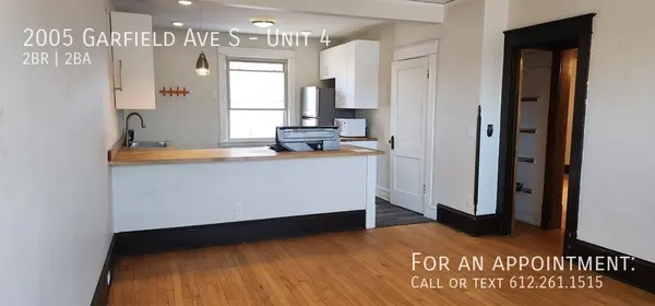 2005 Garfield Ave #4, Minneapolis, MN 55405-3251