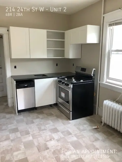 214 W 24th St #2, Minneapolis, MN 55404-3201