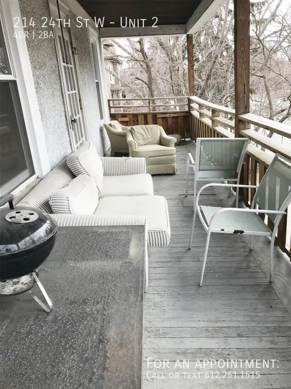 214 W 24th St #2, Minneapolis, MN 55404-3201