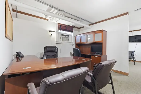 2545 Garfield Ave #1, Minneapolis, MN 55405-3316
