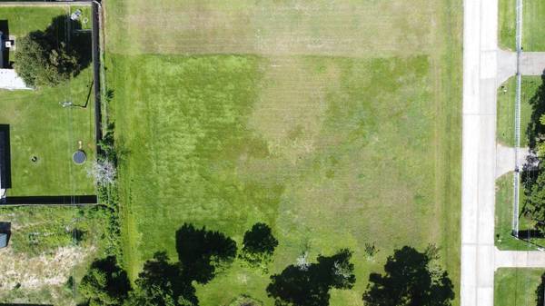 00 Delesandri, Kemah, TX 77565