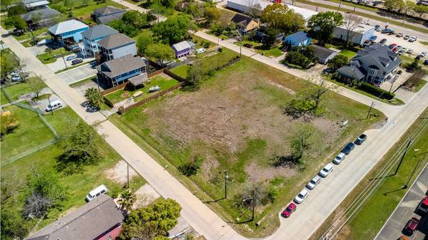 TBD015 W 7th ST, Kemah, TX 77565