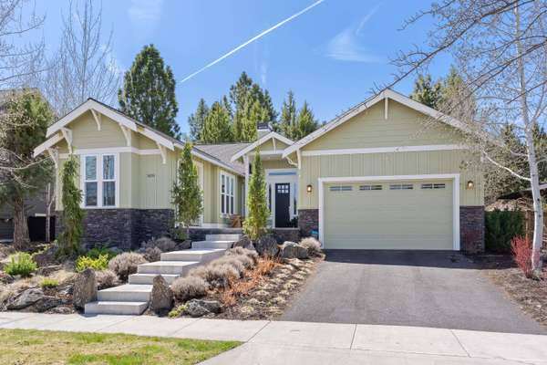 3439 Bryce Canyon LN, Bend, OR 97703