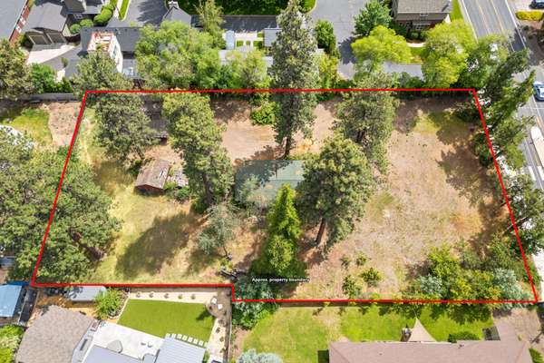 1920 8th ST, Bend, OR 97701