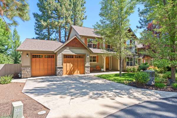 60811 Goldenwood LOOP, Bend, OR 97702