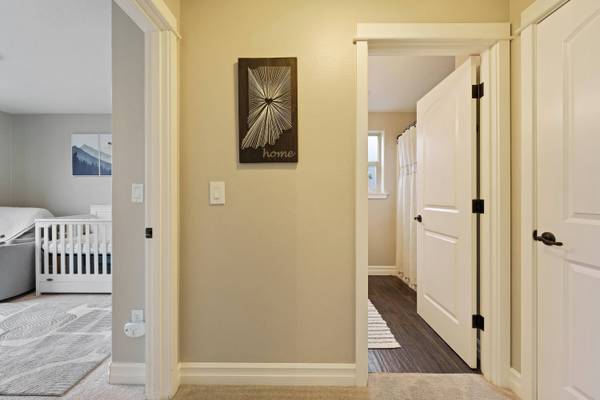 20017 Voltera PL, Bend, OR 97702