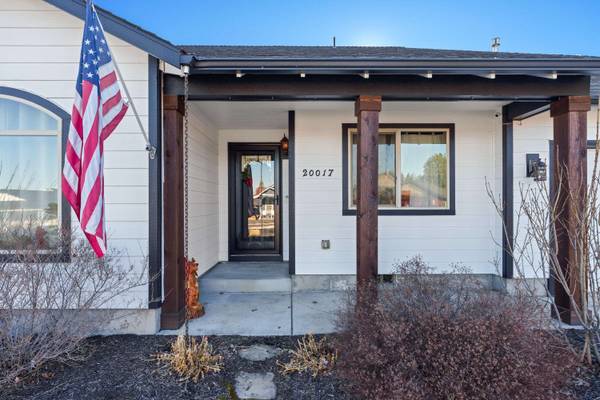 20017 Voltera PL, Bend, OR 97702