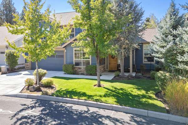 60813 Scotts Bluff PL, Bend, OR 97702