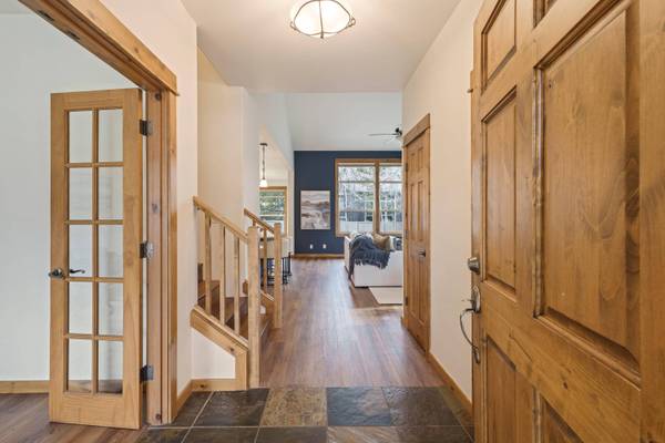 60813 Scotts Bluff PL, Bend, OR 97702