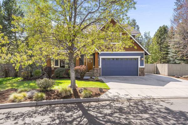 60964 Creekstone LOOP, Bend, OR 97702