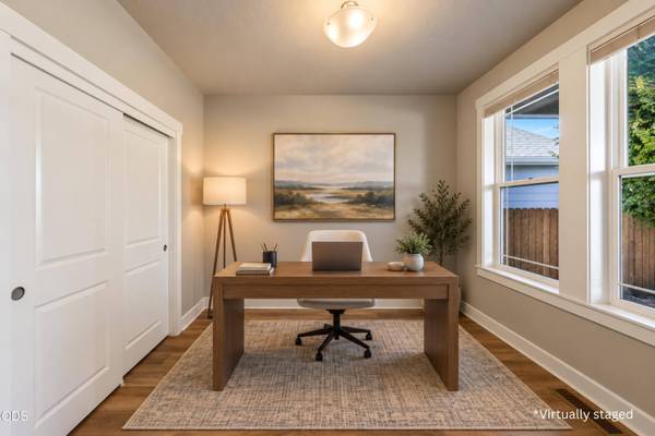 1646 Upas AVE, Redmond, OR 97756