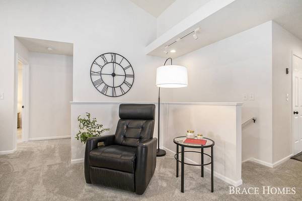 2004 S Terrace Lane, Grand Rapids, MI 49505