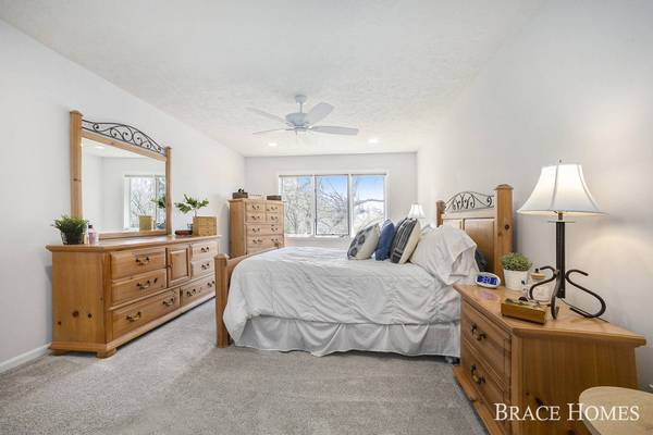 2004 S Terrace Lane, Grand Rapids, MI 49505