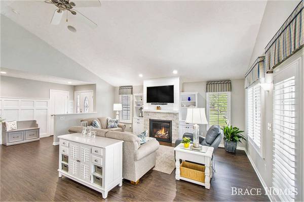 661 Dorothy Bowen Drive, Sheridan, MI 48884