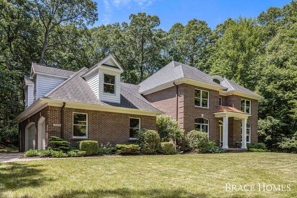 6450 Egypt Ridge NE Road, Rockford, MI 49341