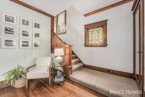 1035 Fountain NE Street, Grand Rapids, MI 49503