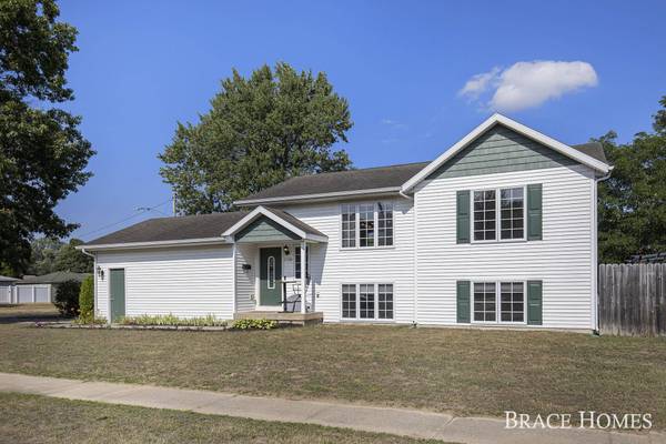 3504 Oak Valley SW Avenue, Wyoming, MI 49519