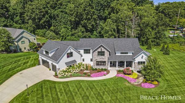 6735 Tara Court, Rockford, MI 49341