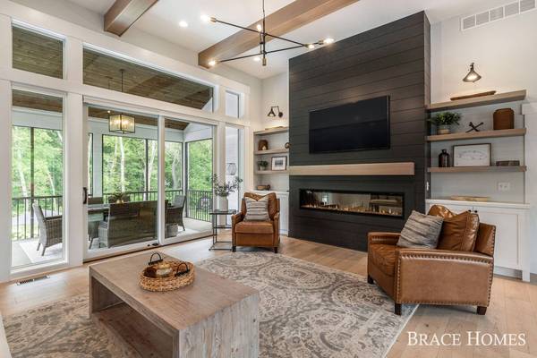 6735 Tara Court, Rockford, MI 49341