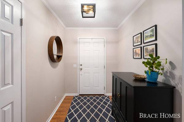 9090 Mccabe NE Court, Ada, MI 49301