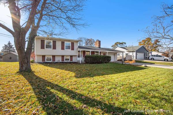 1430 Winifred Street, Jenison, MI 49428