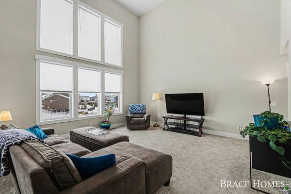 6570 Alward Drive, Hudsonville, MI 49426