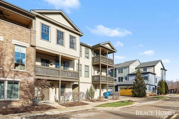 2074 Celadon NE Drive, Grand Rapids, MI 49525