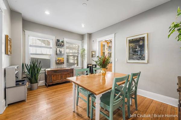 612 Deming SE Street, Grand Rapids, MI 49507